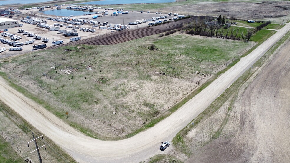 241202 Vale View Rd, Rocky View No 44, AB à vendre - Aérien - Image 3 de 4