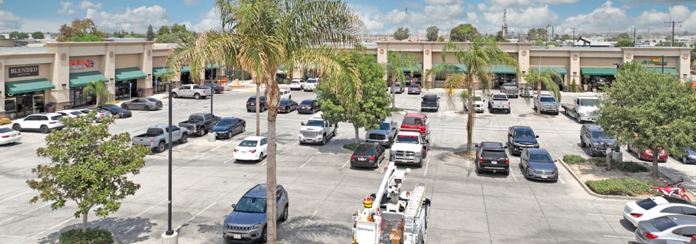 4208 Rosedale Hwy, Bakersfield, CA for lease - Building Photo - Image 3 of 13