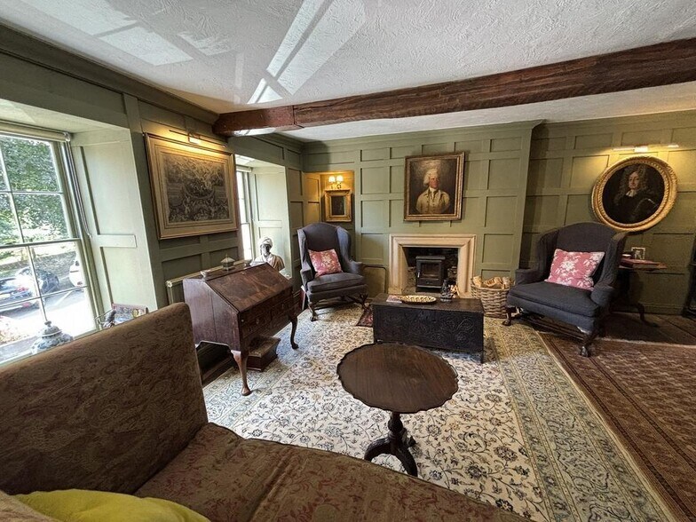 6 King St, Llandeilo à vendre - Photo du bâtiment - Image 2 de 26