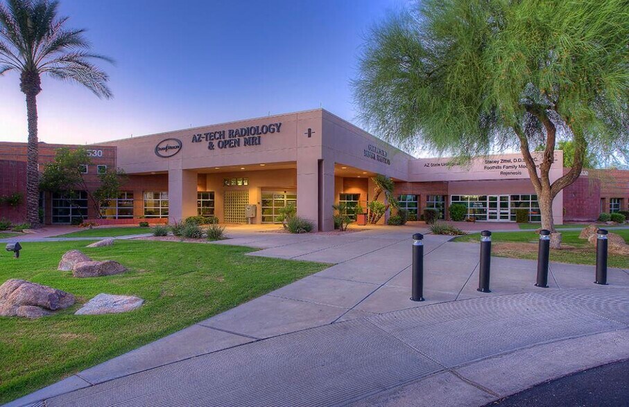4530 E Ray Rd, Phoenix, AZ à louer - Photo du bâtiment - Image 1 de 5