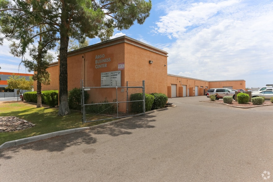 31 W Lone Cactus Dr, Phoenix, AZ for lease - Building Photo - Image 2 of 3