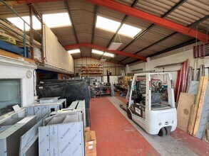 Boss Hall Rd, Ipswich à louer Photo intérieure- Image 2 de 2