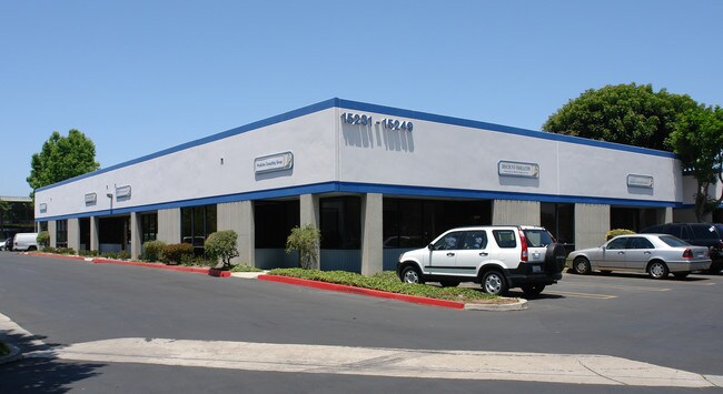 More details for 15231-15249 Springdale St, Huntington Beach, CA - Office, Flex for Lease