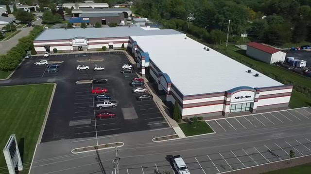 3805 Fortune Dr, Lafayette, IN à vendre - Vidéo sur l’inscription commerciale - Image 3 de 11