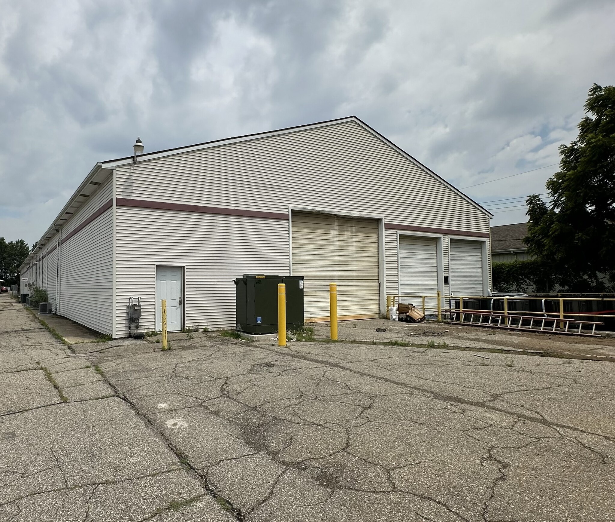4600 N Grand River Ave, Lansing, MI for sale Primary Photo- Image 1 of 9