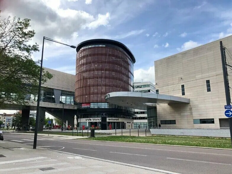 1 Boulevard De Champagne Tour Elithis, Dijon for lease - Building Photo - Image 1 of 7