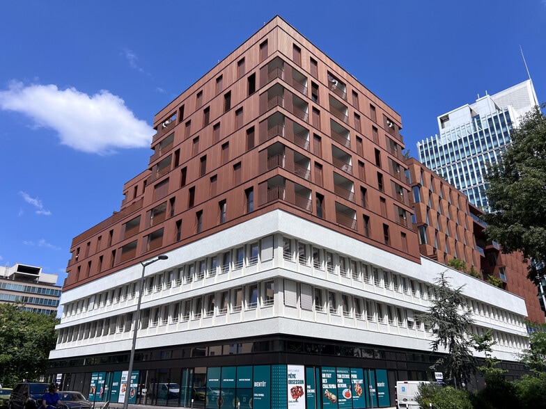 9 Rue Desaix, Lyon for lease - Building Photo - Image 1 of 13