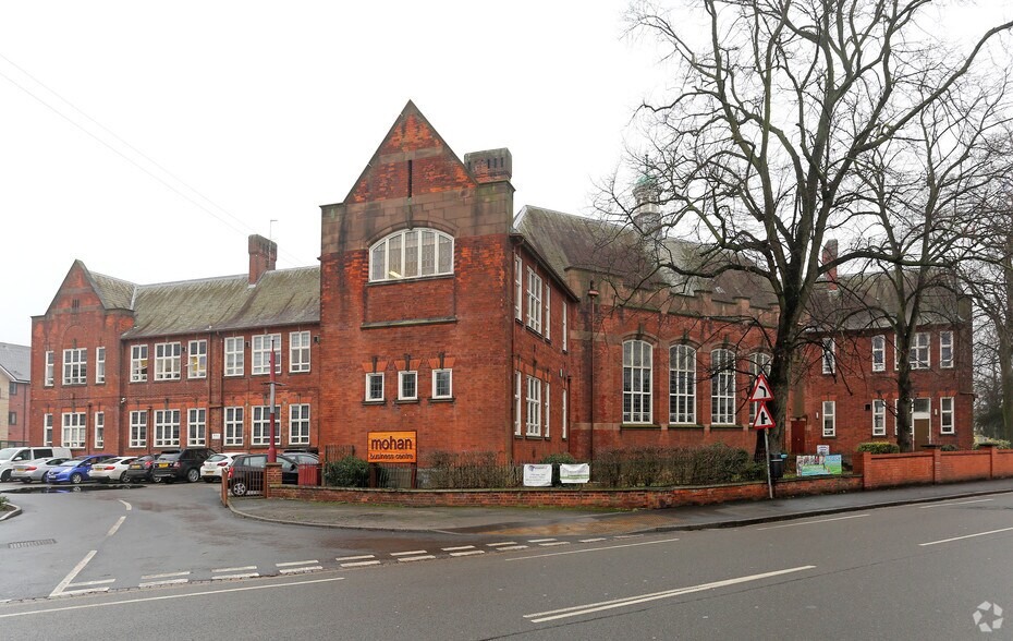 Tamworth Rd, Long Eaton à louer - Photo du bâtiment - Image 2 de 4