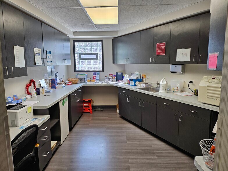 19 River Oaks Dr, Calumet City, IL à louer - Photo intérieure - Image 3 de 9