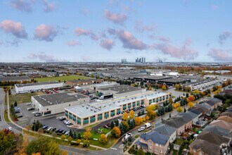 411 Confederation Pky, Concord, ON - Aerial map view