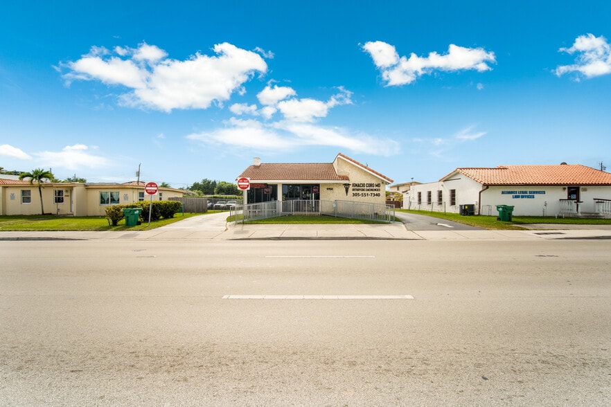 9950 40th St, Miami, FL for sale - Building Photo - Image 2 of 31