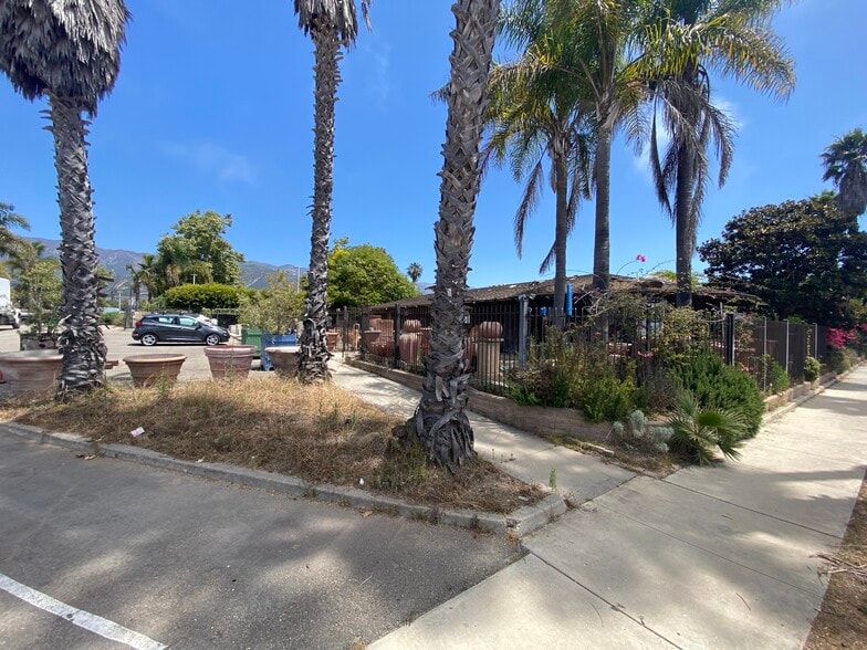 4620 Carpinteria Ave, Carpinteria, CA for lease - Building Photo - Image 3 of 6