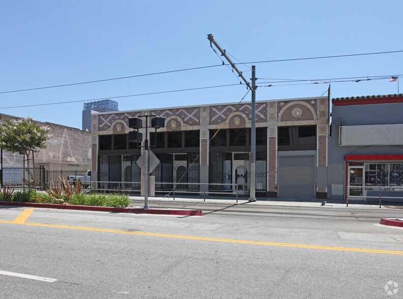 1352-1358 S Flower St, Los Angeles, CA for sale - Building Photo - Image 2 of 4