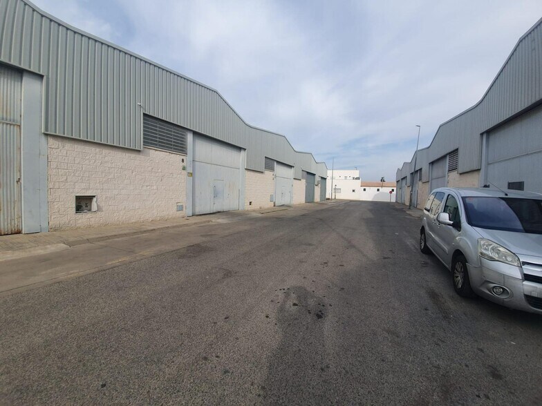 Industrial in Villanueva del Ariscal, Sevilla for sale - Building Photo - Image 2 of 12