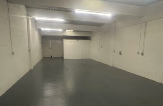 Avro Way, Melksham à louer Photo intérieure- Image 2 de 3