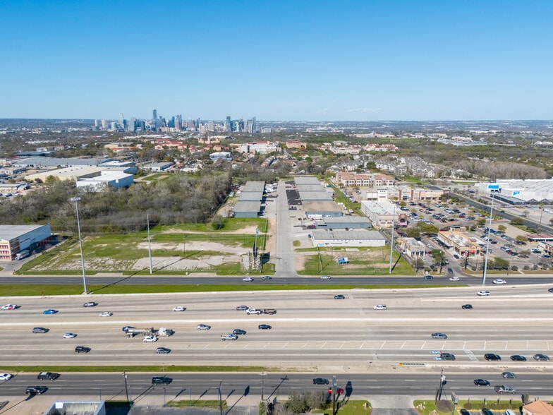 3905 Warehouse Row, Austin, TX for lease - Aerial - Image 3 of 40