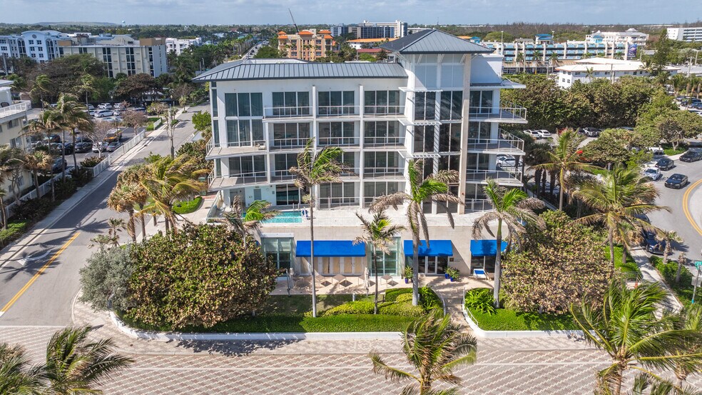 45 NE 21st Ave, Deerfield Beach, FL à vendre - Photo du bâtiment - Image 3 de 46