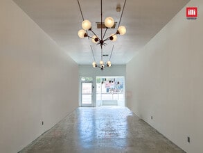 8248 Beverly Blvd, Los Angeles, CA for lease Interior Photo- Image 1 of 5