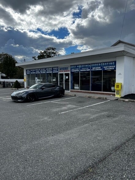 1570 Lakewood Rd, Toms River, NJ for sale - Building Photo - Image 2 of 4