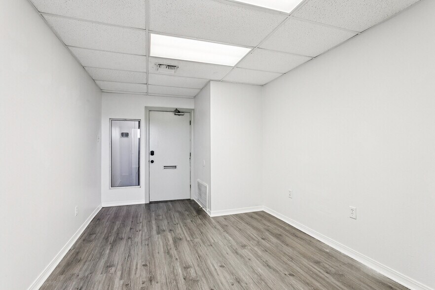 671 Rosa Ave, Metairie, LA à louer - Photo intérieure - Image 2 de 16
