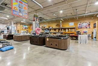 1346 Speers Rd, Oakville, ON for lease Interior Photo- Image 2 of 4