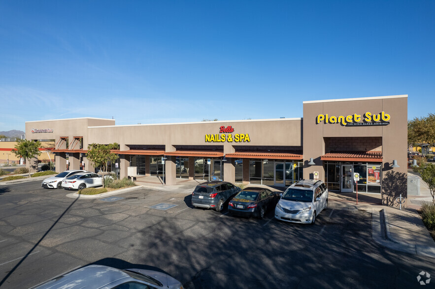 1070 E Tucson Marketplace Blvd, Tucson, AZ à vendre - Photo principale - Image 1 de 1