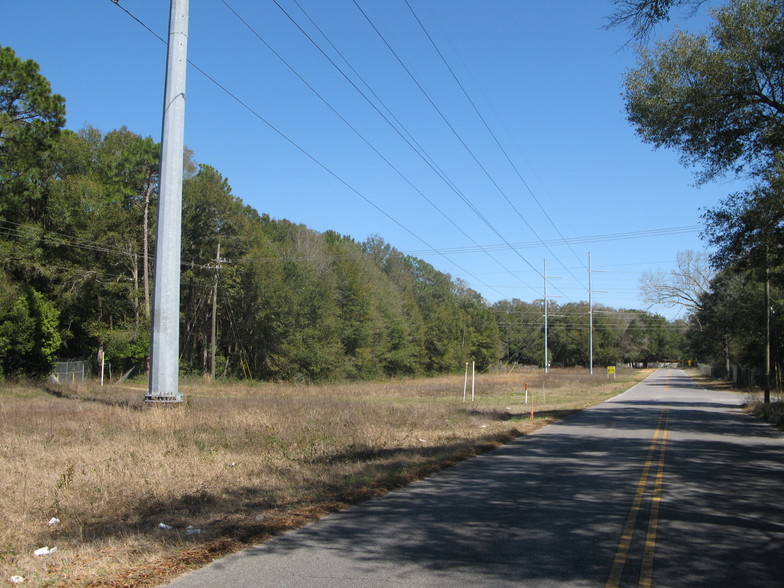 5010 Commerce Park Crk, Pensacola, FL à vendre - Autre - Image 3 de 12