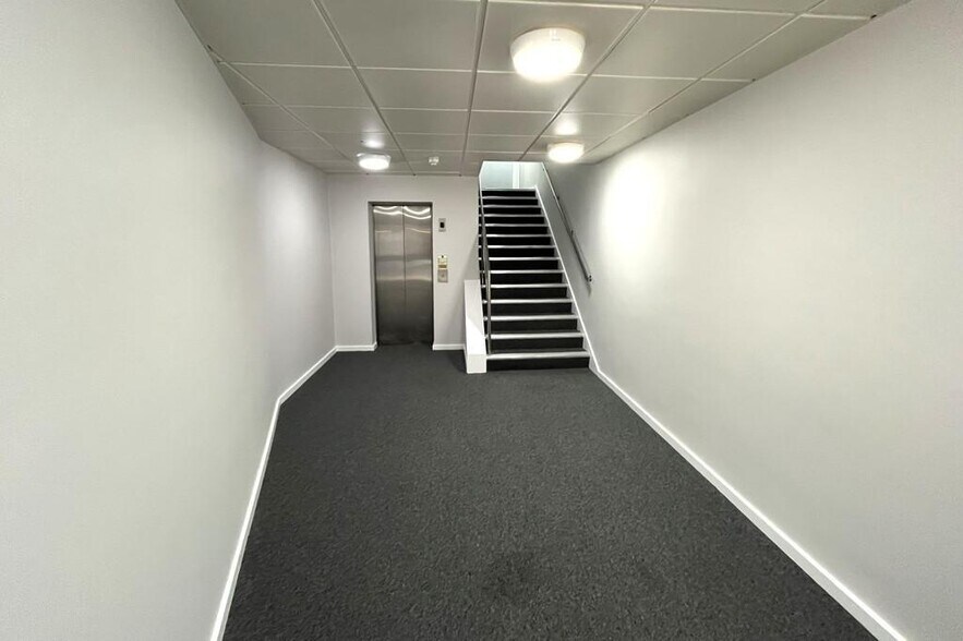 218-218A Moulsham St, Chelmsford à louer - Photo du bâtiment - Image 3 de 5