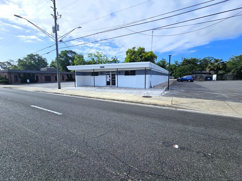 4616 San Juan Ave, Jacksonville, FL à louer - Photo du bâtiment - Image 3 de 11