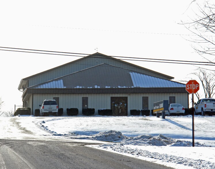 210 Rolling Ridge Dr, Bellefonte, PA à louer - Photo du bâtiment - Image 2 de 4
