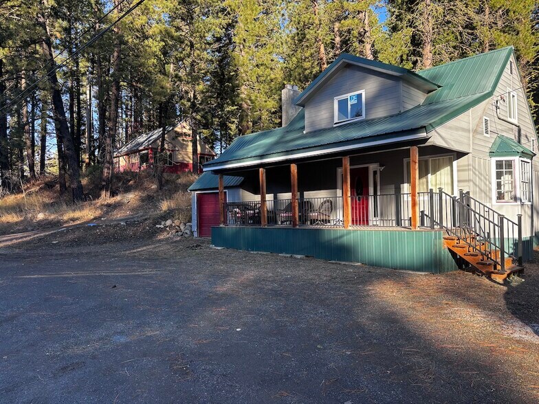 305 N 3rd St, Mccall, ID à vendre - Photo du bâtiment - Image 3 de 25