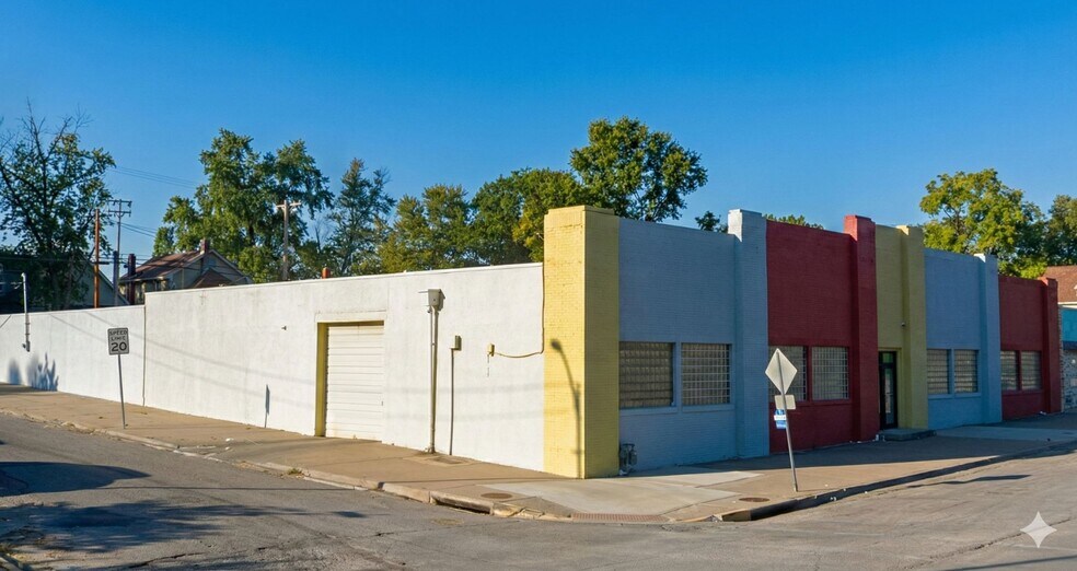 1401 Minnesota Ave, Kansas City, KS à vendre - Photo du bâtiment - Image 3 de 9