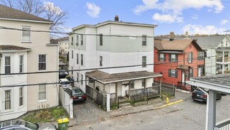 Plus de détails pour 38 E Dover St, Waterbury, CT - Multi-résidentiel à vendre