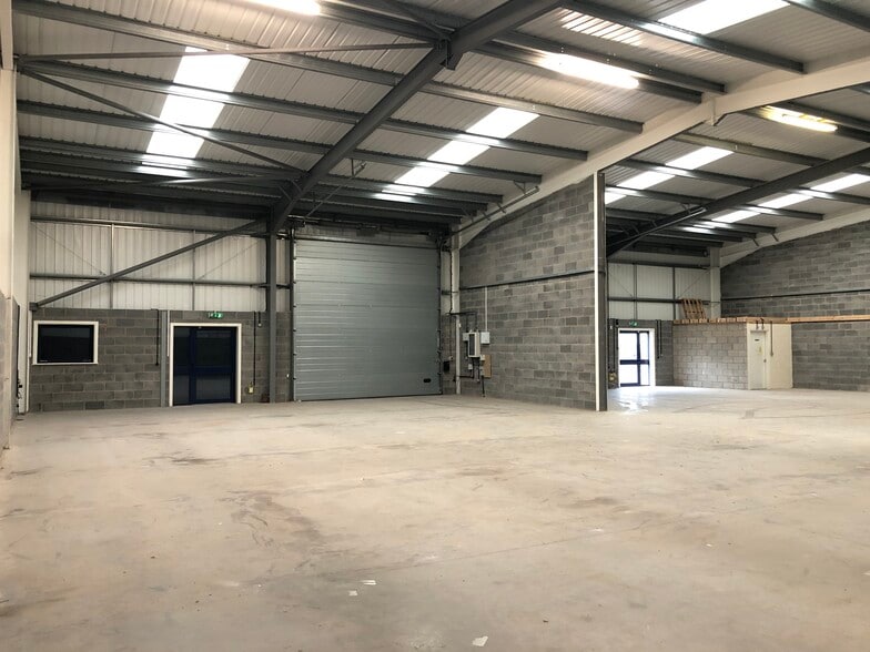 Dewsbury Rd, Stoke On Trent for lease - Interior Photo - Image 3 of 4