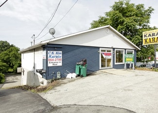 Plus de détails pour 7830 Route 30, Irwin, PA - Commerce de détail à louer