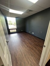 138 Park Ave, Winder, GA for lease Interior Photo- Image 2 of 2