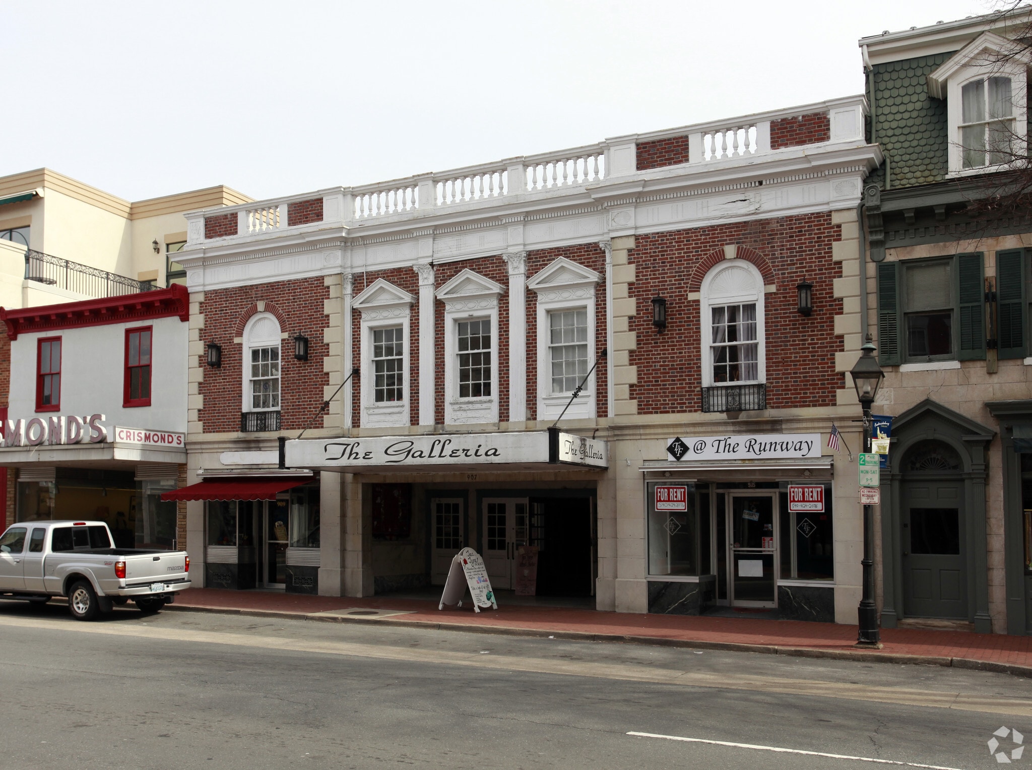 905-909 Caroline St, Fredericksburg, VA for lease Primary Photo- Image 1 of 7
