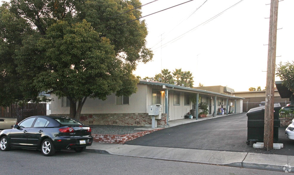 930-940 Parker Ct, Santa Clara, CA for sale - Primary Photo - Image 1 of 2