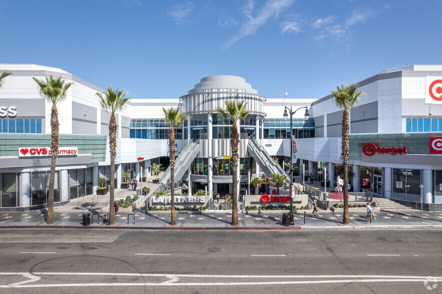 7021 Hollywood Blvd, Los Angeles, CA à louer - Photo du bâtiment - Image 3 de 16
