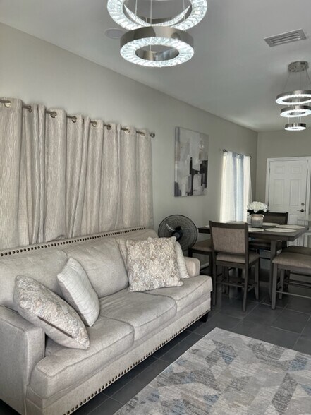 3305 Frio Ave, McAllen, TX à vendre - Photo du bâtiment - Image 3 de 24