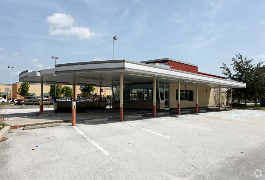 4799 W Irlo Bronson Memorial Hwy, Kissimmee, FL for lease - Building Photo - Image 2 of 4