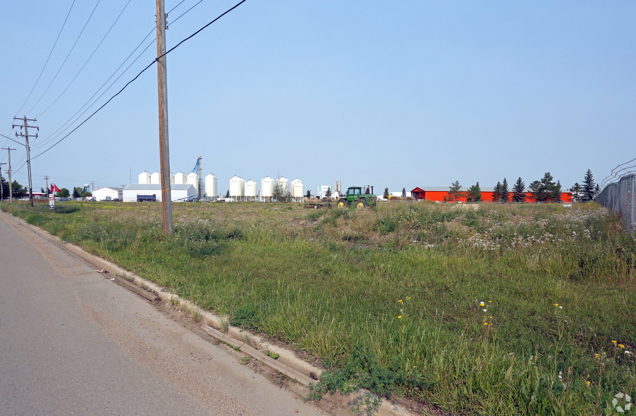 11108 83rd Ave, Fort Saskatchewan, AB for sale Primary Photo- Image 1 of 1