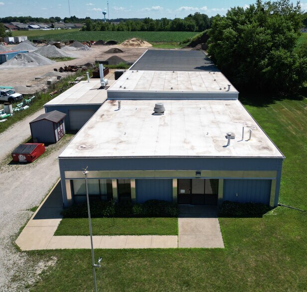 2008 Ohio St, La Porte, IN à vendre - Photo du bâtiment - Image 3 de 20