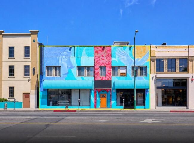 More details for 646 N Western Ave, Los Angeles, CA - Retail for Sale
