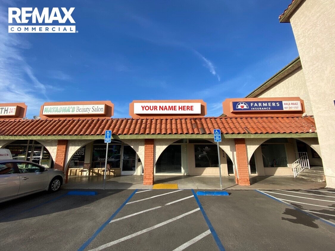 18909-18941 Soledad Canyon Rd, Canyon Country, CA for lease Primary Photo- Image 1 of 10