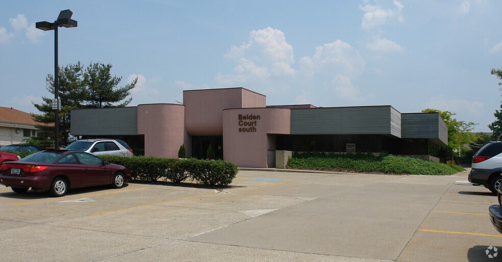 4942 Higbee Ave NW, Canton, OH for lease - Building Photo - Image 3 of 6