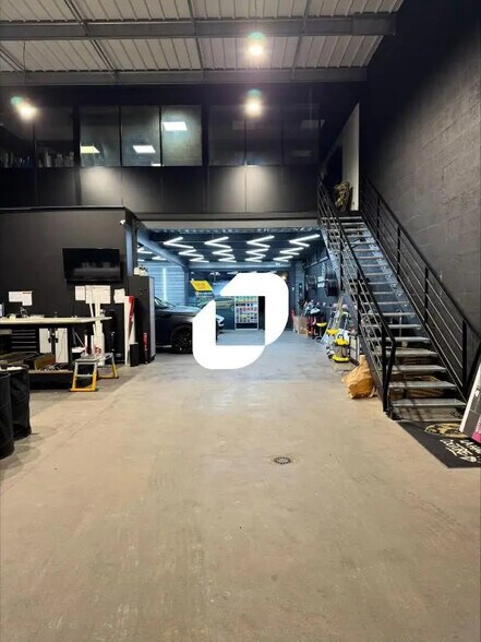 Commerce de détail dans Orvault à louer - Photo intérieure - Image 1 de 5