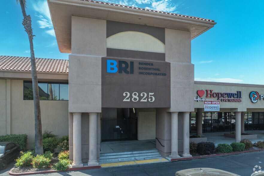 2825-2829 Watt Ave, Sacramento, CA for sale - Building Photo - Image 2 of 4
