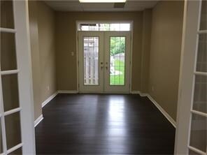 2120 Montreal Rd, Ottawa, ON à vendre Photo intérieure- Image 1 de 1