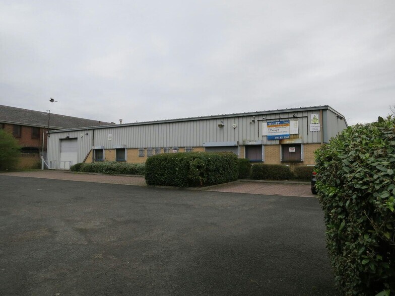 14 Kansas Ave, Salford à louer - Photo du bâtiment - Image 3 de 4